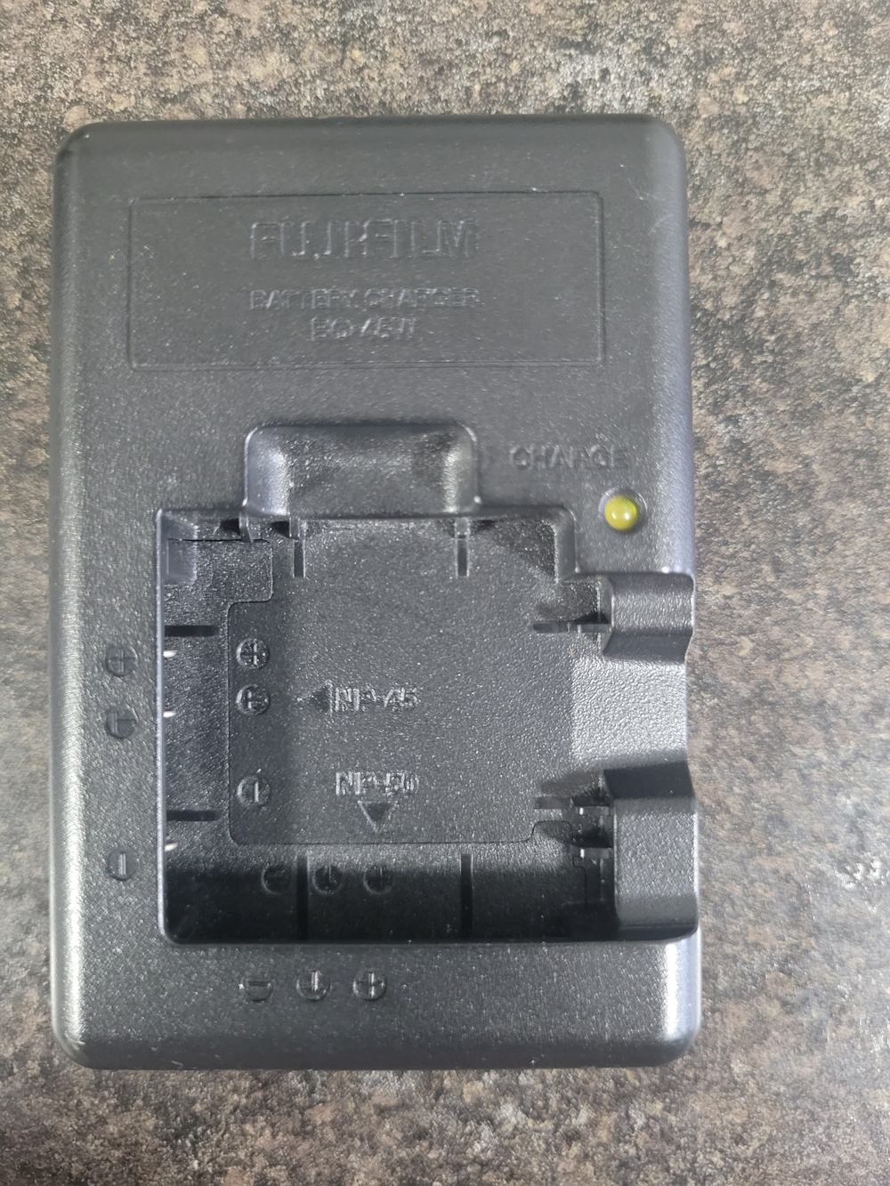 Fujifilm Camera Battery Charger - Model BC-45W